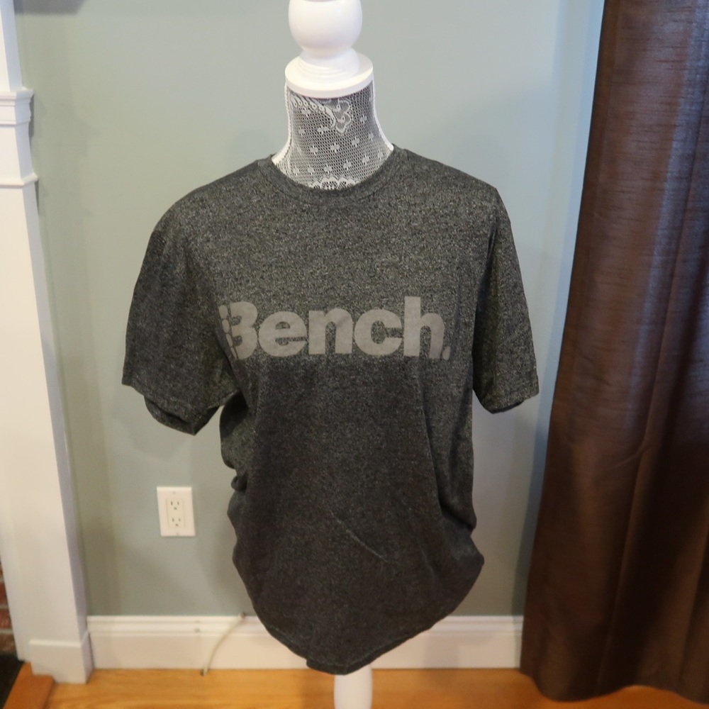 Bench T-shirt
